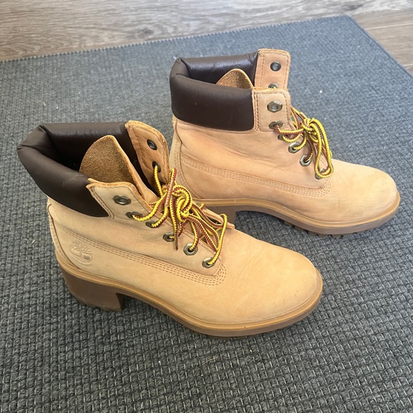 Timberlands Women's Kinsley 6-Inch Boot - Picture 1 of 7